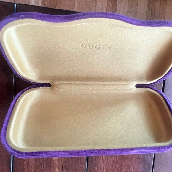 Authentic Gucci  Sunglasses - Green | Oversized Frame | New - Picture 2 of 9